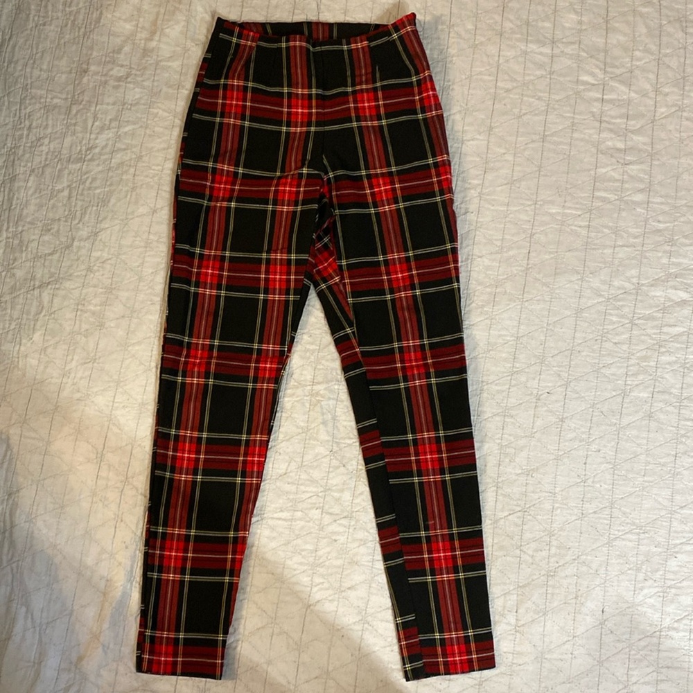 Girls jr. Plaid pants sz 2